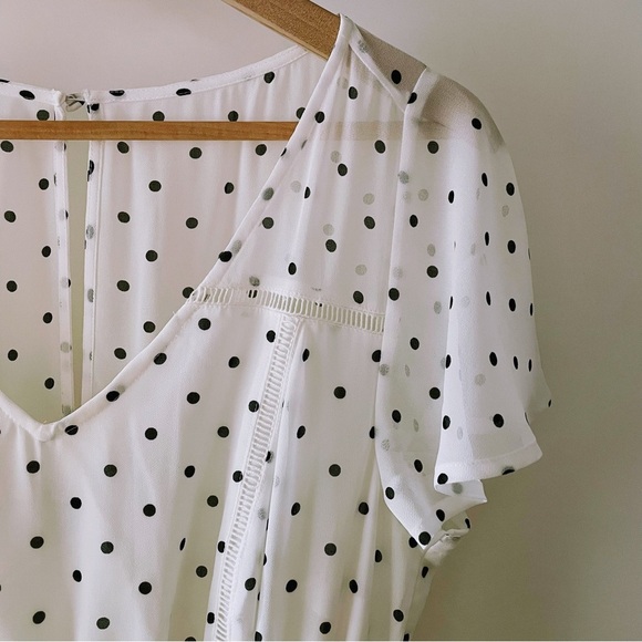 torrid Dresses & Skirts - Torrid Chiffon Flutter Sleeve Midi Dress Black & White Polka Dot Size 10/12